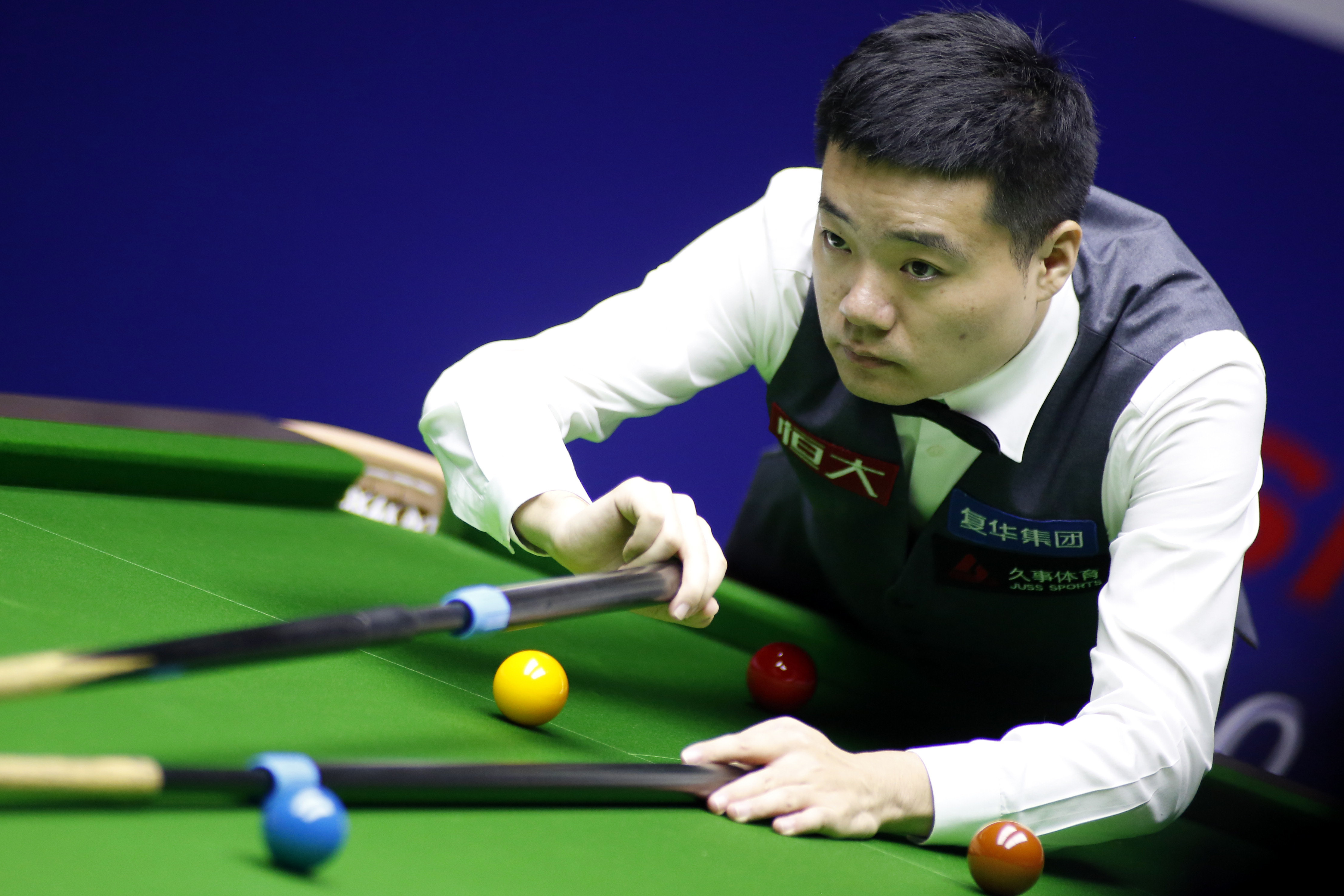 外交流的深 外交流的深